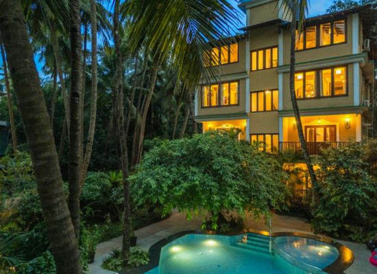 Sovi Studios Luxury Apartments with Pool
